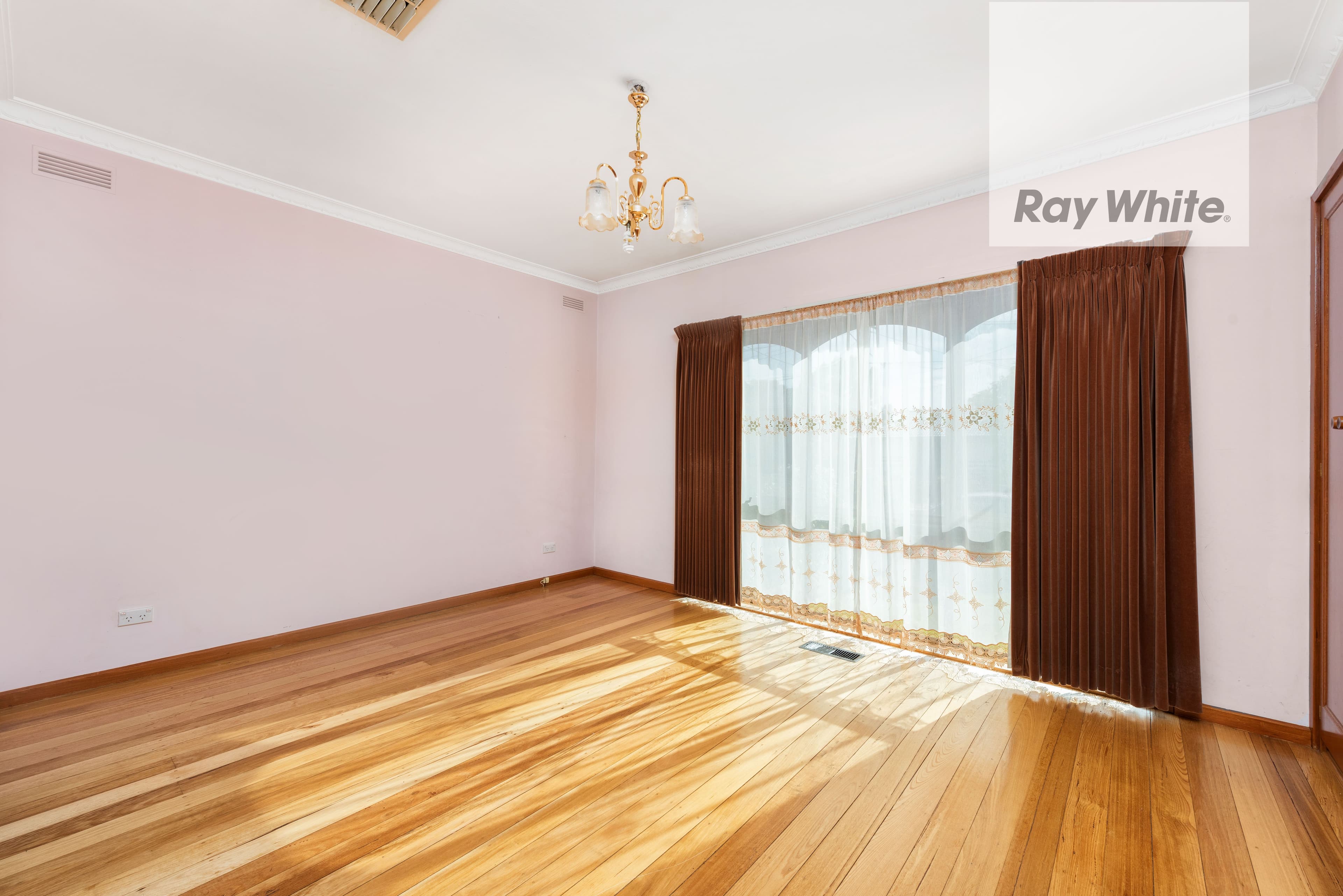 7 Ashbrook Circuit, Bundoora VIC 3083, Bundoora - Thumbnail 2
