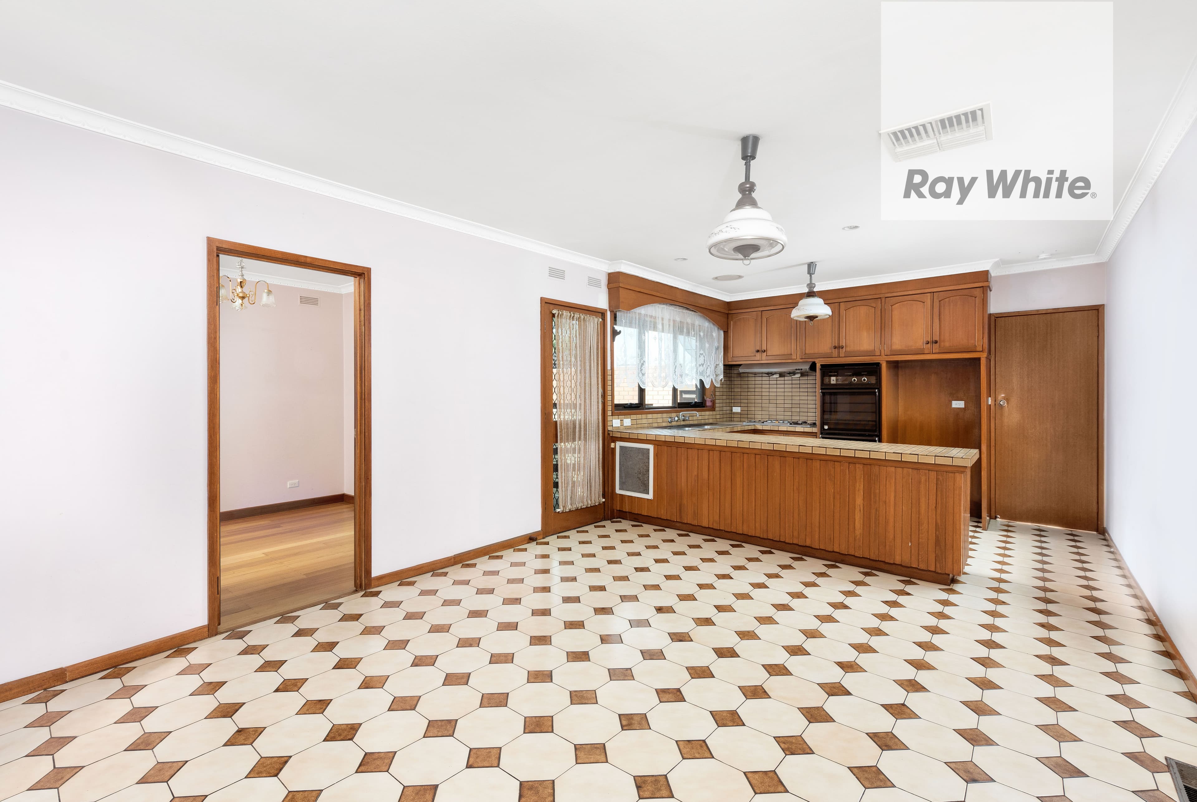 7 Ashbrook Circuit, Bundoora VIC 3083, Bundoora - Thumbnail 5
