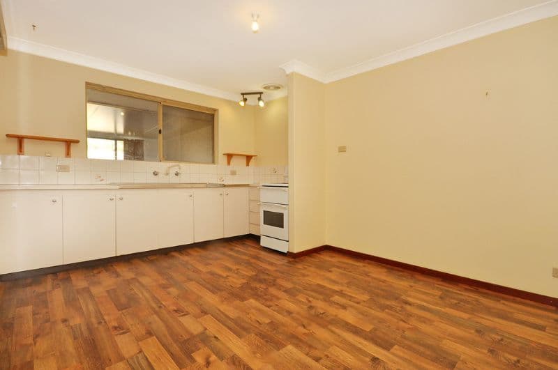 19b Binstead Court, KOONDOOLA WA 6064, Koondoola - Thumbnail 4