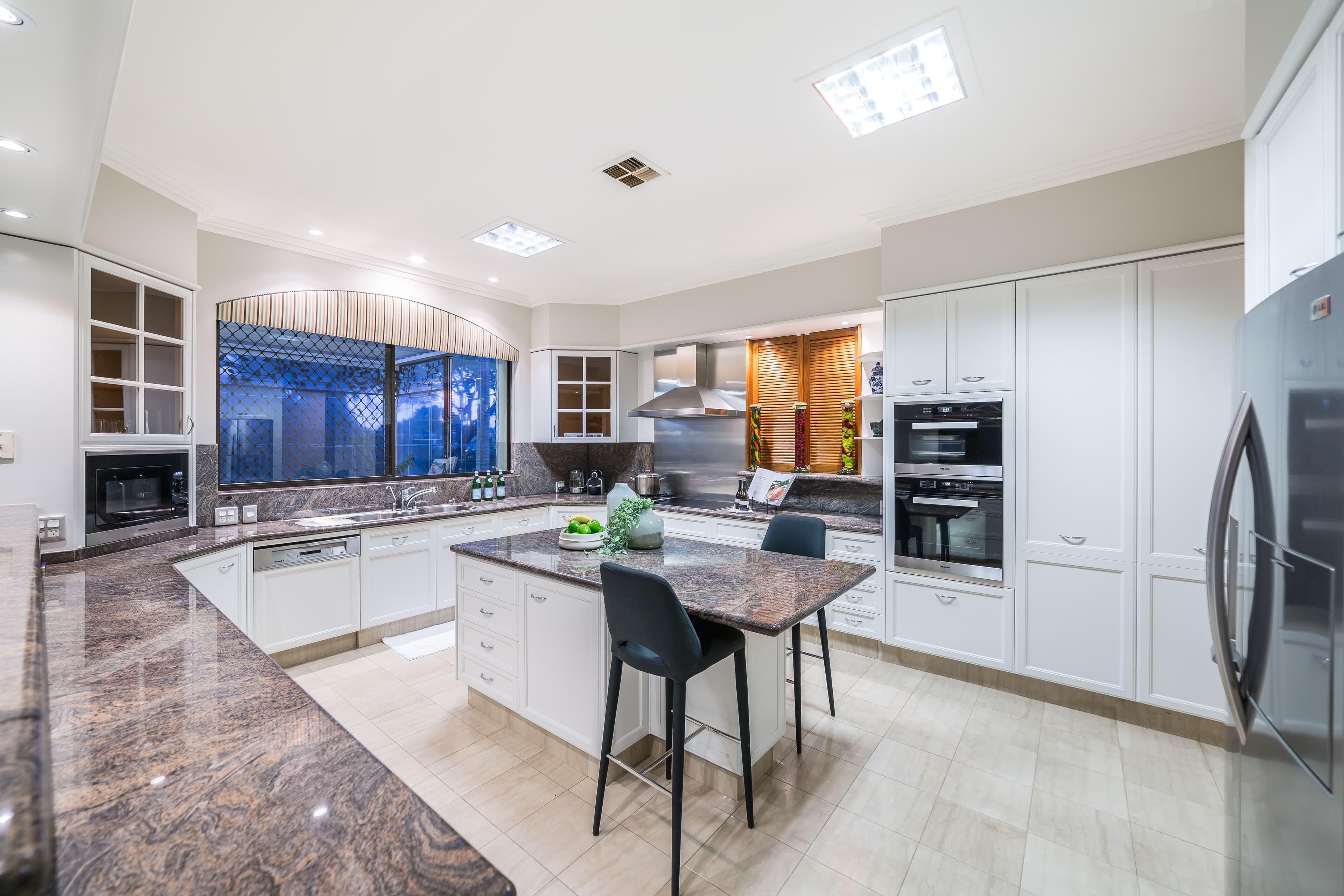 58-60 Cabana Boulevard, Benowa Waters QLD 4217, Benowa - Thumbnail 8