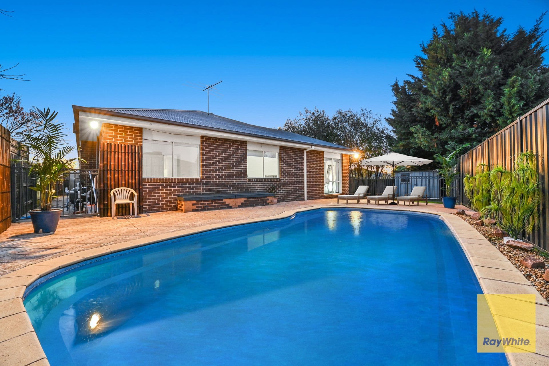59 Galloway Drive, Narre Warren South VIC 3805, Narre Warren South - Thumbnail 2