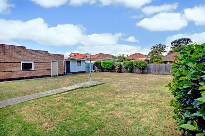 84 Balmoral Avenue, PASCOE VALE SOUTH VIC 3044, Pascoe Vale South - Thumbnail 2