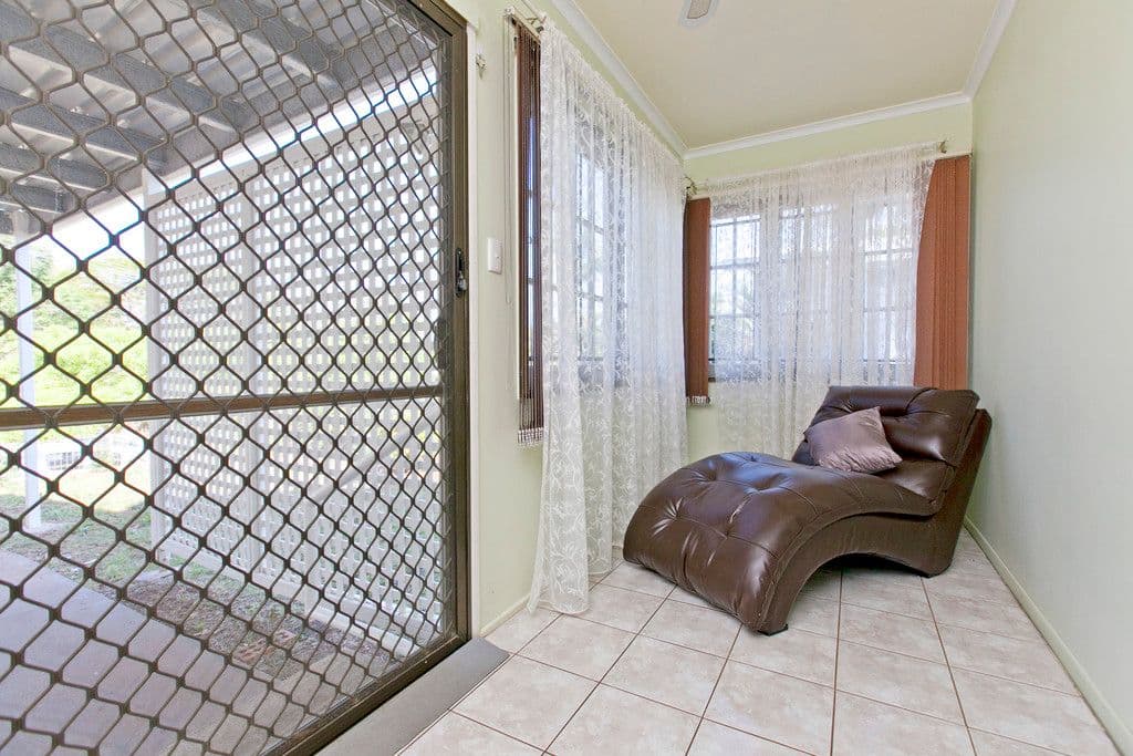 51 Frederick Street, WELLINGTON POINT QLD 4160, Wellington Point - Thumbnail 2