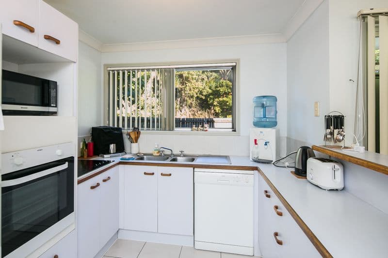97 Edmund Rice Drive, Southport QLD 4215, Southport - Thumbnail 5