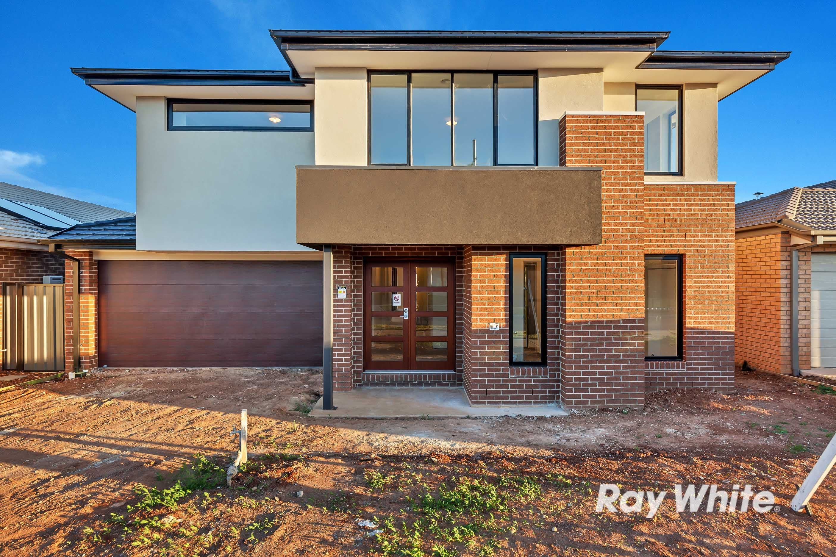 8 Elsternwick Street, Truganina VIC 3029, Truganina - Thumbnail 2