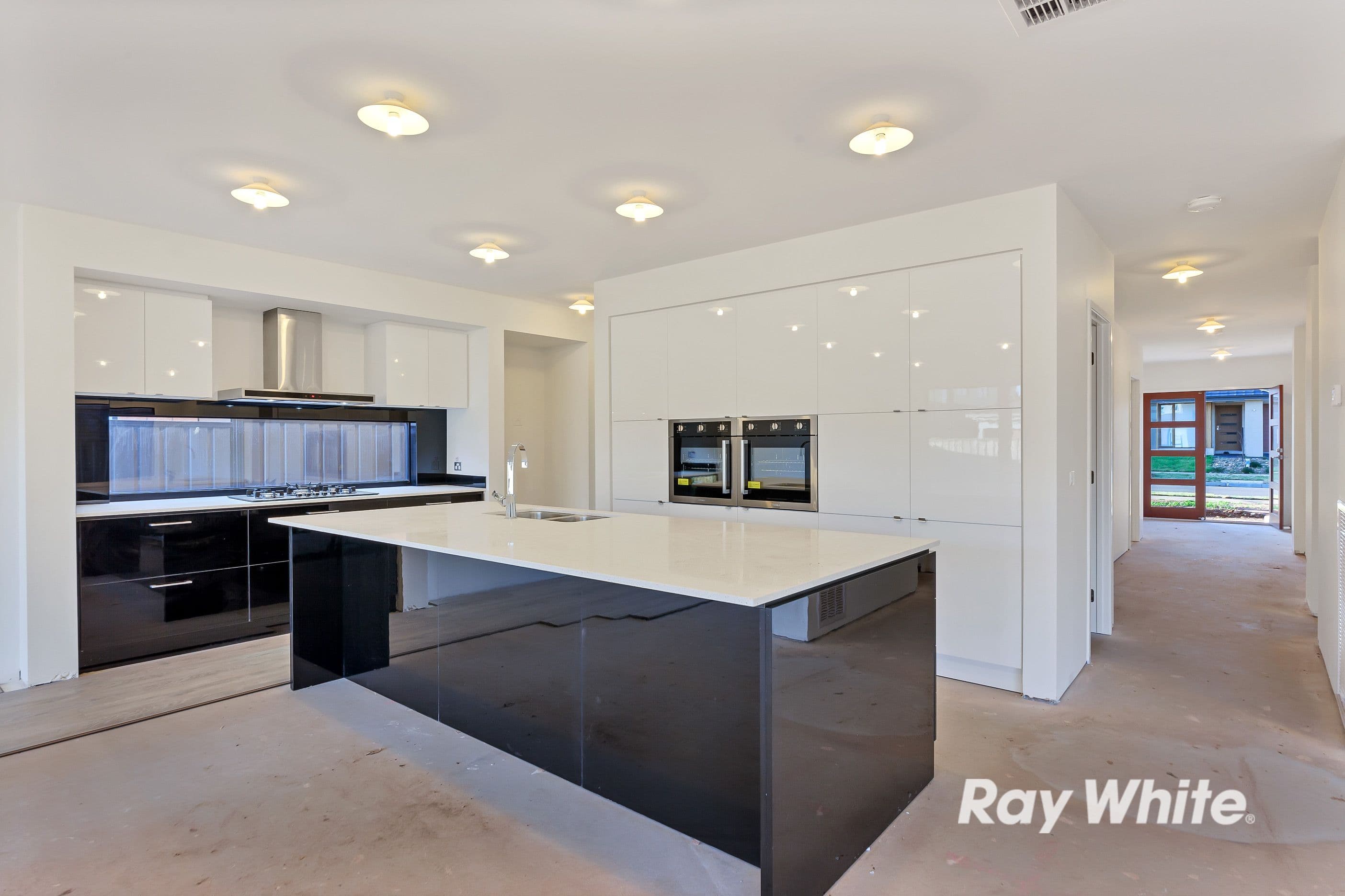 8 Elsternwick Street, Truganina VIC 3029, Truganina - Thumbnail 3