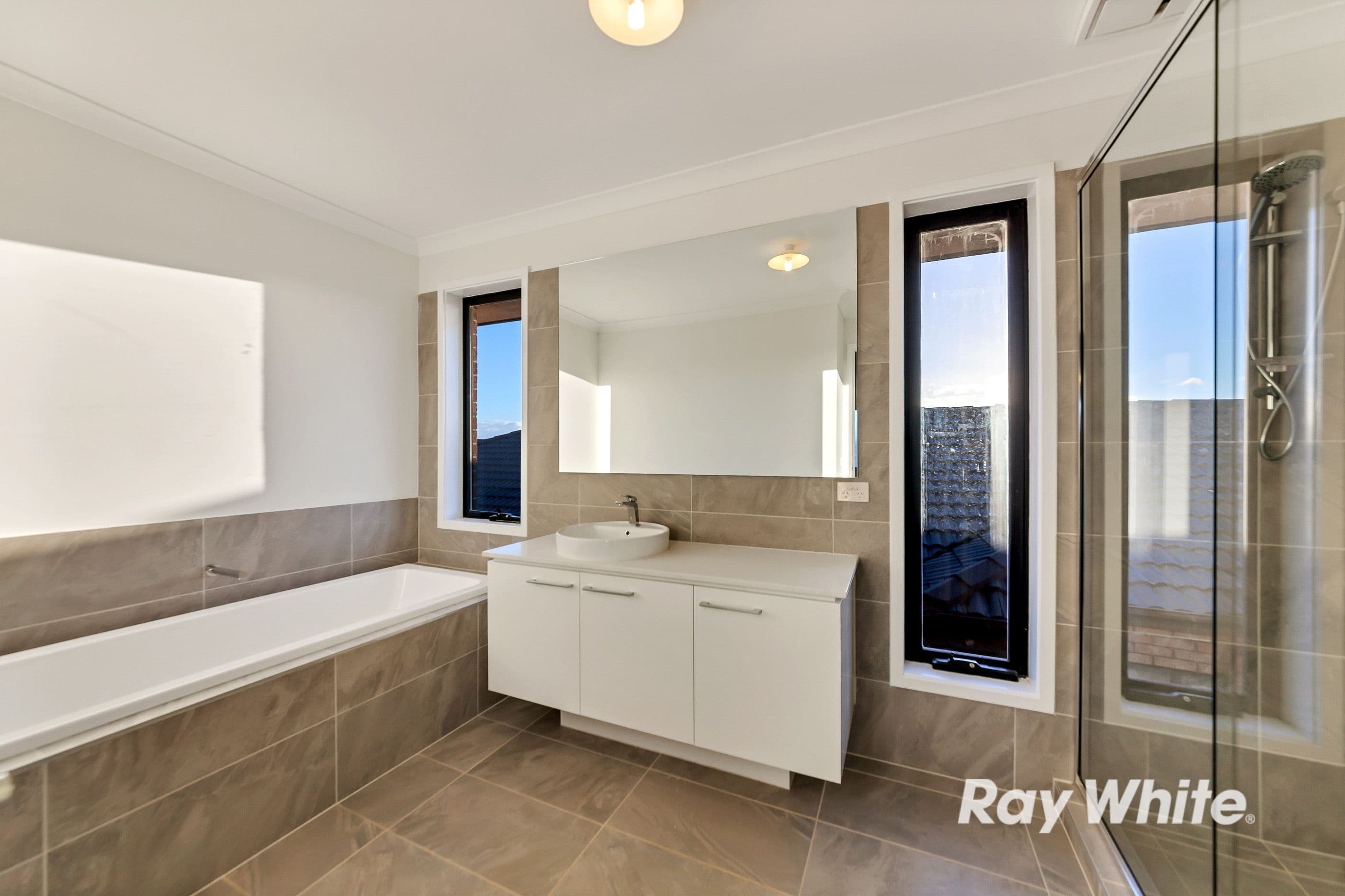 8 Elsternwick Street, Truganina VIC 3029, Truganina - Thumbnail 8