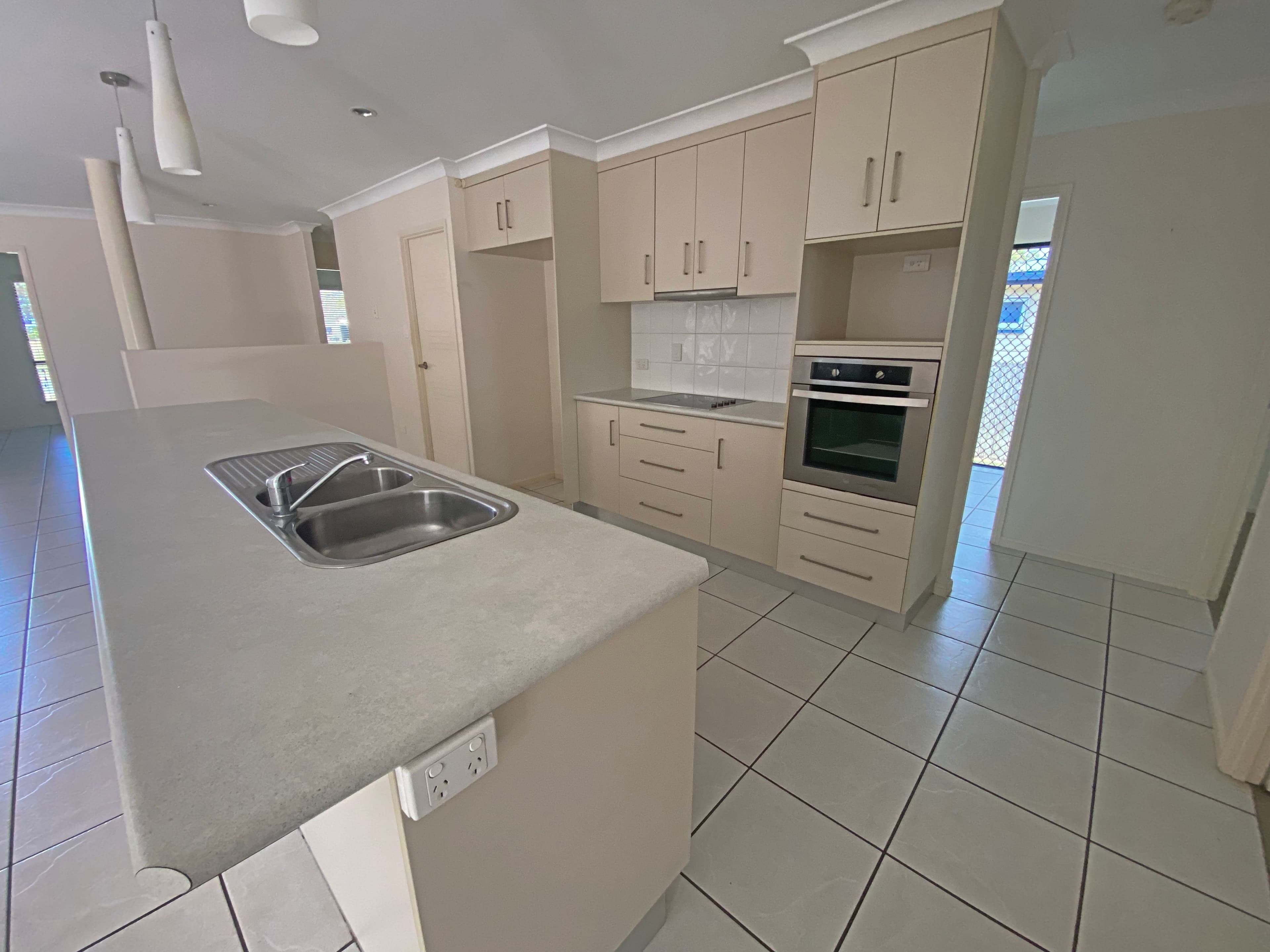 41 Melba Street, Armstrong Beach QLD 4737, Armstrong Beach - Thumbnail 4