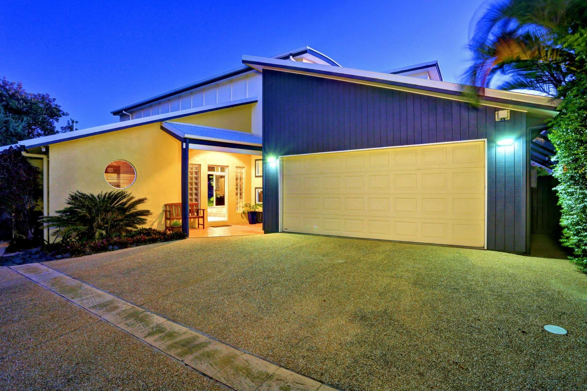 154 Barolin Esplanade, Coral Cove QLD 4670, Coral Cove - Thumbnail 2