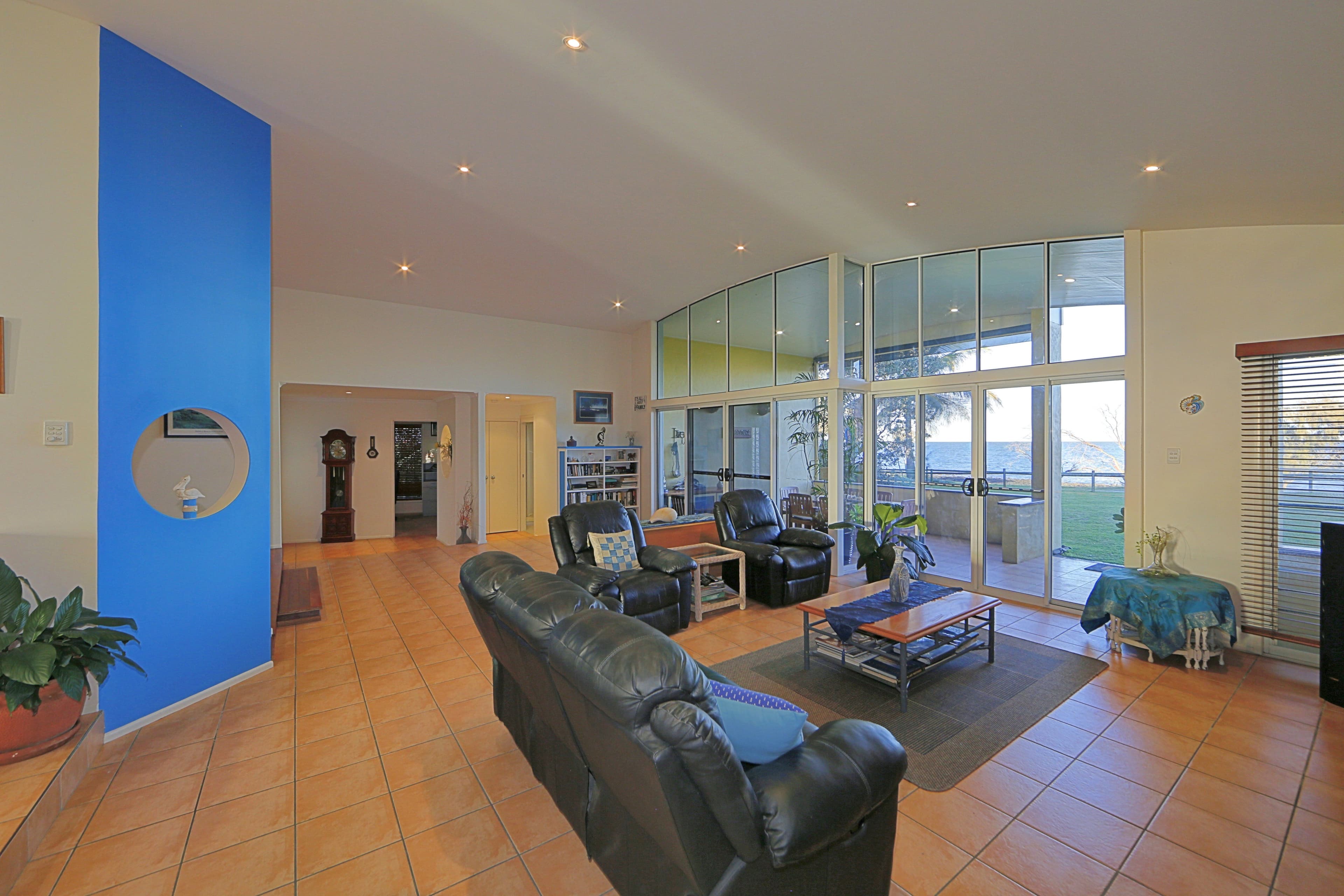 154 Barolin Esplanade, Coral Cove QLD 4670, Coral Cove - Thumbnail 7