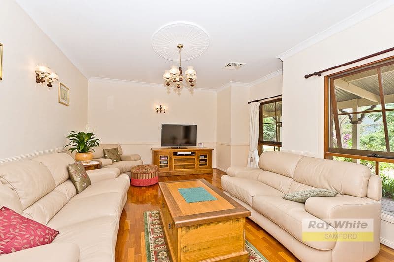 18 Honeywood Court, SAMFORD VALLEY QLD 4520, Samford Valley - Thumbnail 4