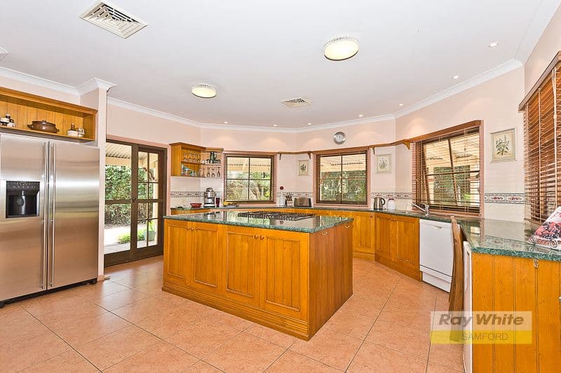 18 Honeywood Court, SAMFORD VALLEY QLD 4520, Samford Valley - Thumbnail 5