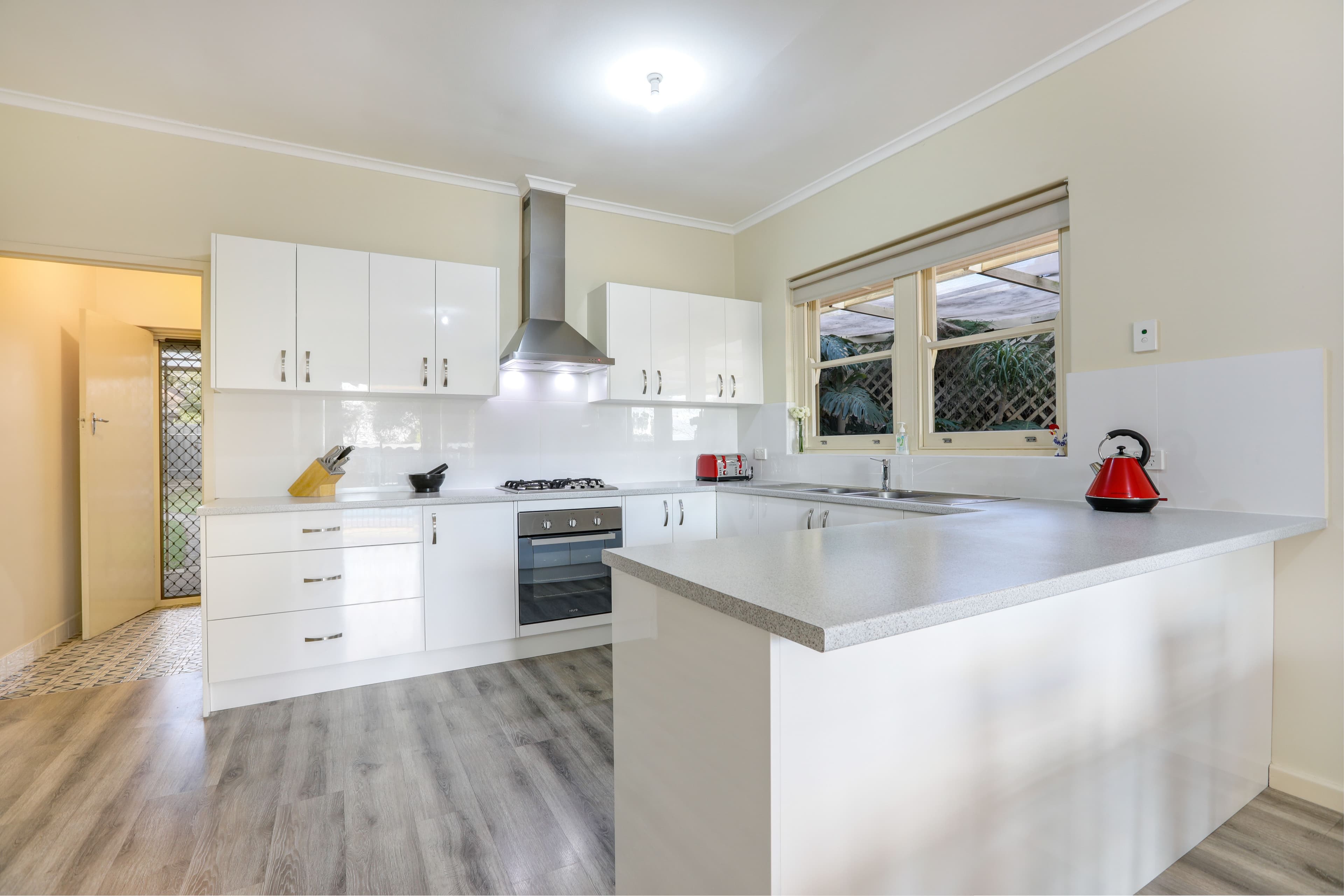 16 Bunbury Terrace, Valley View SA 5093, Valley View - Thumbnail 8