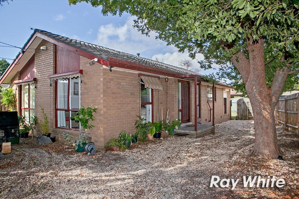 12 Sussex Crescent, Seaford VIC 3198, Seaford - Image 1