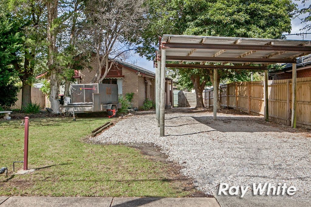 12 Sussex Crescent, Seaford VIC 3198, Seaford - Thumbnail 2