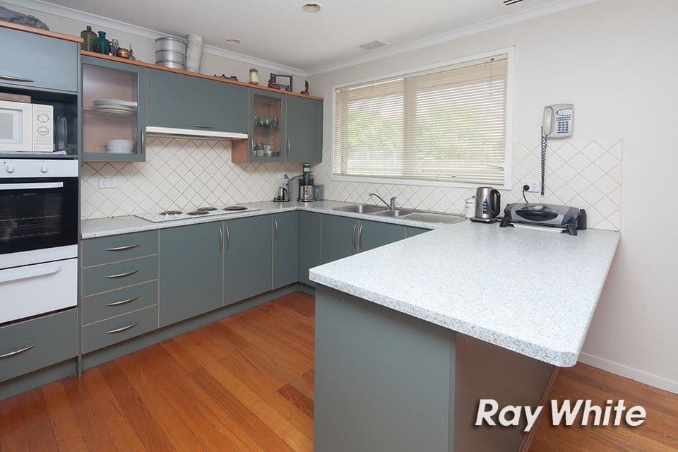 12 Sussex Crescent, Seaford VIC 3198, Seaford - Thumbnail 7