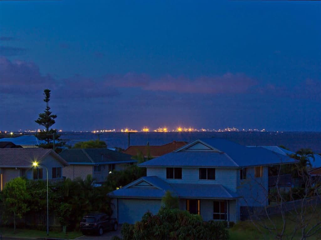 27 David Street, THORNESIDE QLD 4158, Thorneside - Thumbnail 2