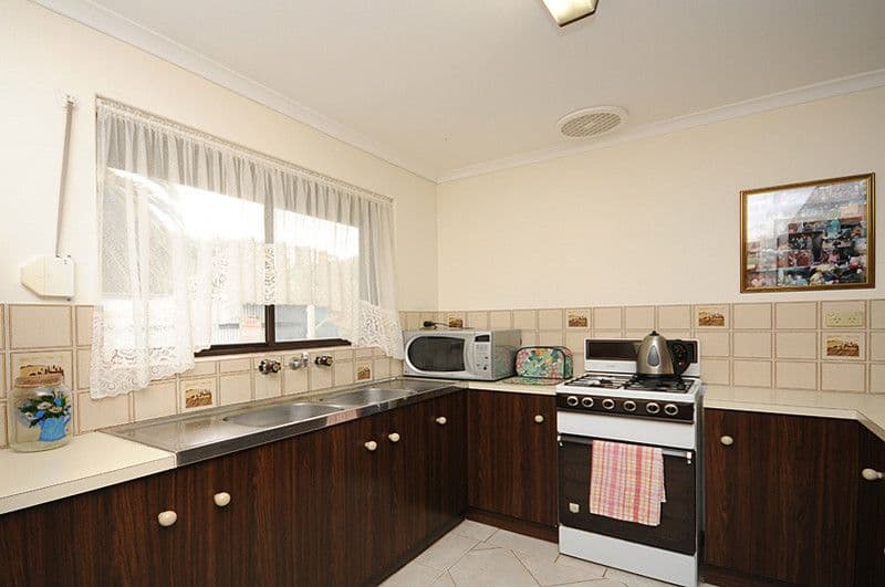 9 Gordon Street, SEMAPHORE PARK SA 5019, Semaphore Park - Thumbnail 2