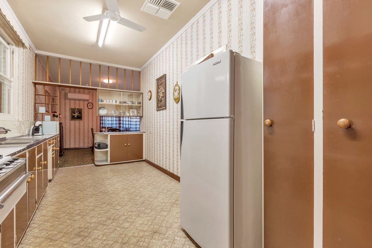18 Bowman Crescent, Enfield SA 5085, Enfield - Thumbnail 5