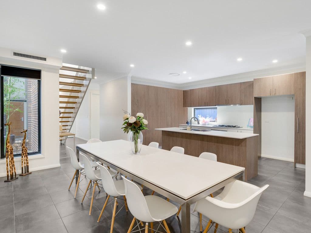 22 Leeuwin Road, Gregory Hills NSW 2557, Gregory Hills - Thumbnail 3