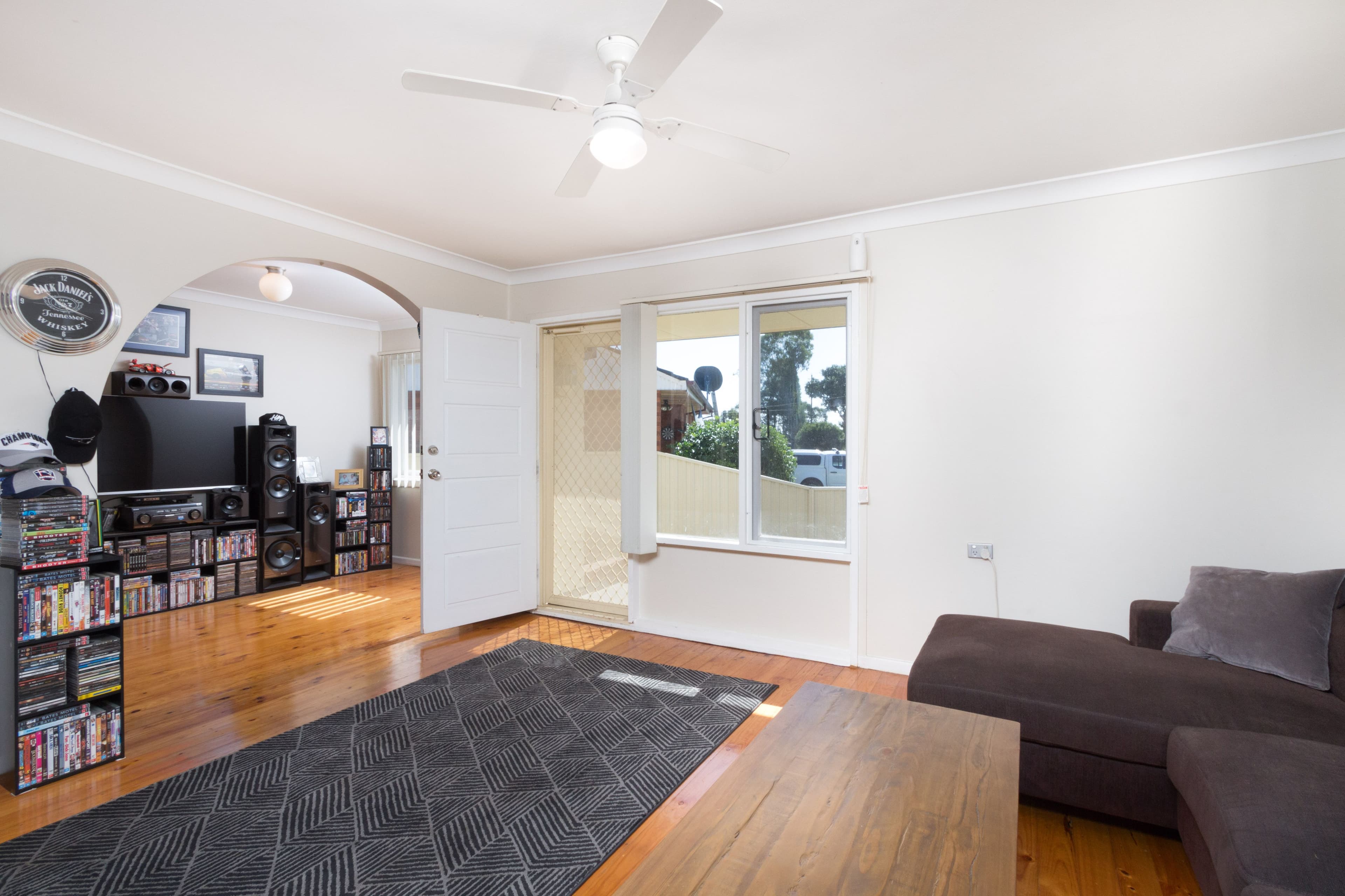 42 Mendelssohn Avenue, Emerton - Thumbnail 3