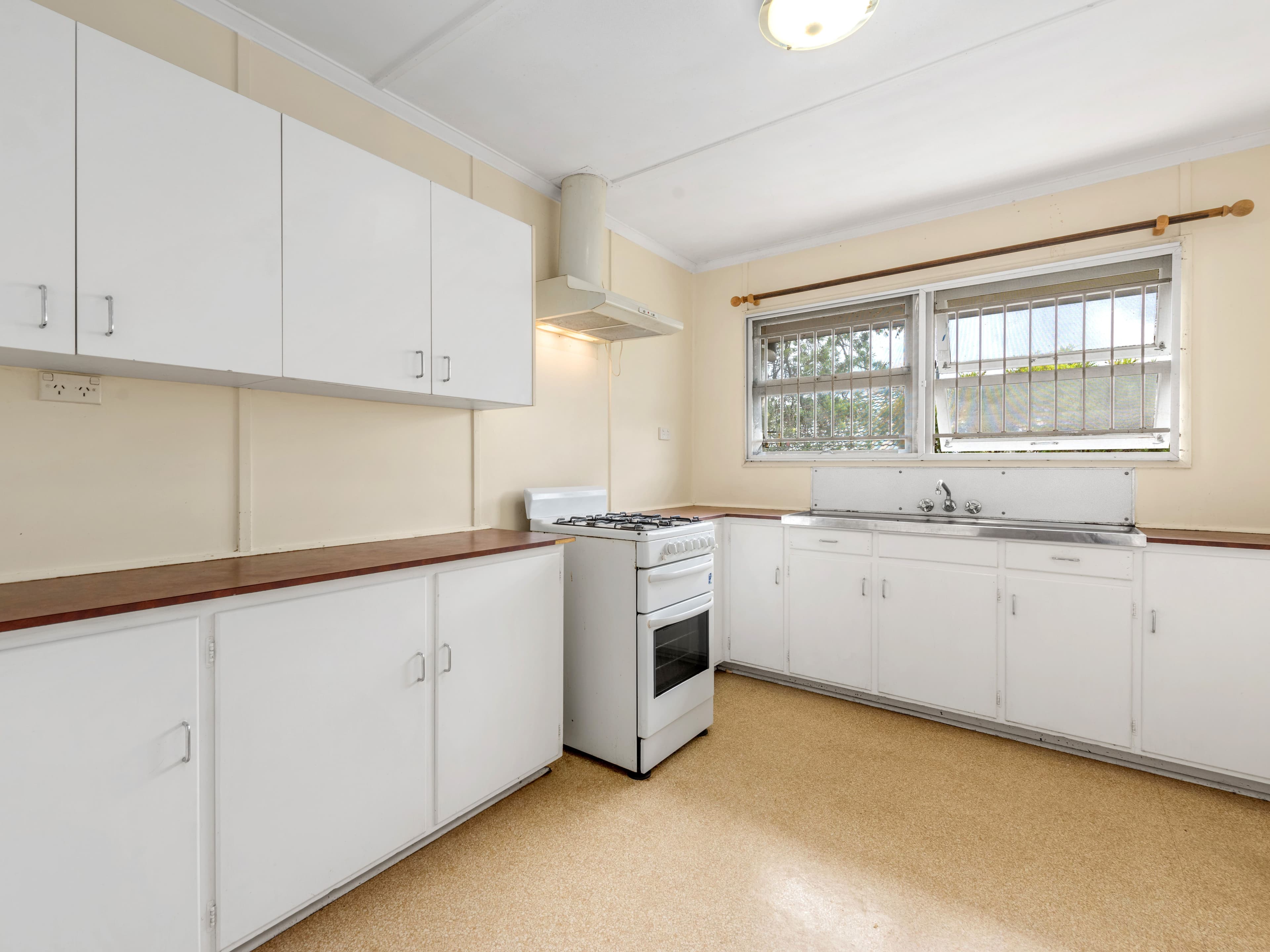 16 Coachwood Street, Keperra QLD 4054, Keperra - Thumbnail 7