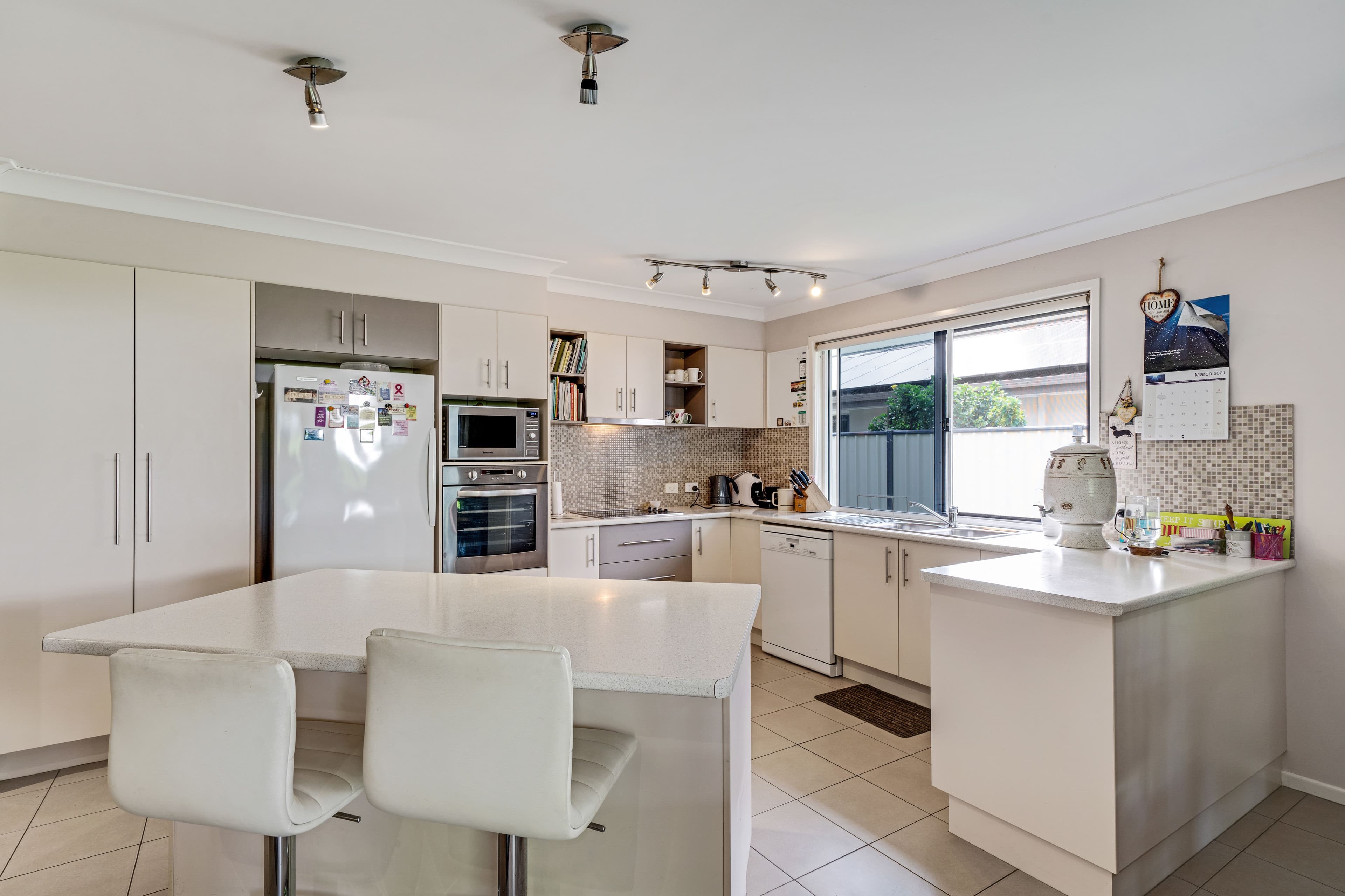 39 Spruce Street, Loganlea QLD 4131, Loganlea - Thumbnail 3