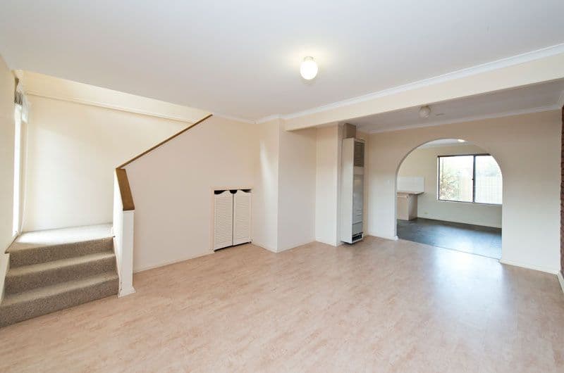 16 Bishop Street, RENOWN PARK SA 5008, Renown Park - Thumbnail 2