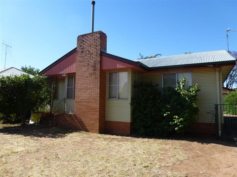 20 Bailey Street, DUBBO NSW 2830, Dubbo - Image 1