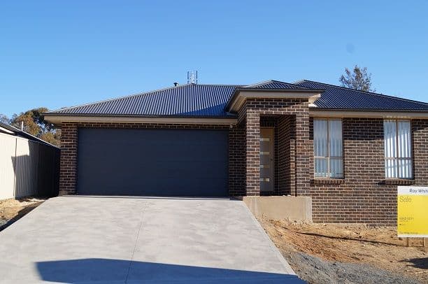 33 Emmaville Street, Orange NSW 2800, Orange - Image 1