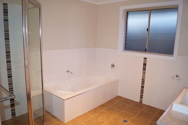  33 Emmaville Street, Orange NSW 2800, Orange - Thumbnail 3