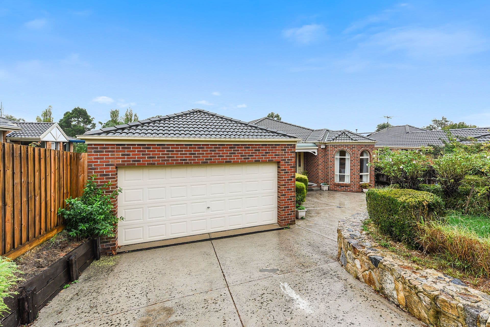 65 Sandalwood Drive, Narre Warren VIC 3805, Narre Warren - Thumbnail 2