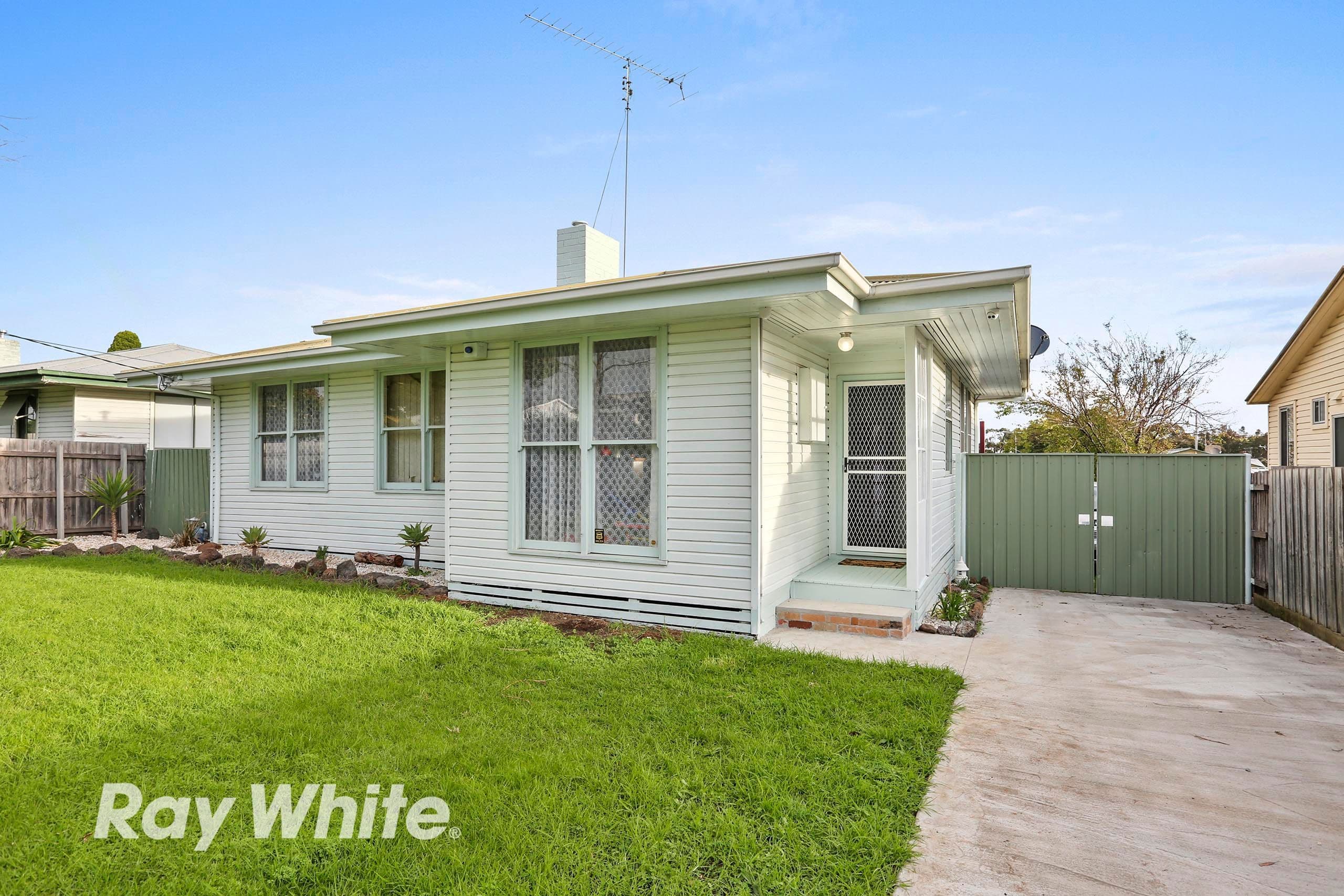 25 Waitara Grove, Norlane VIC 3214, Norlane - Image 1