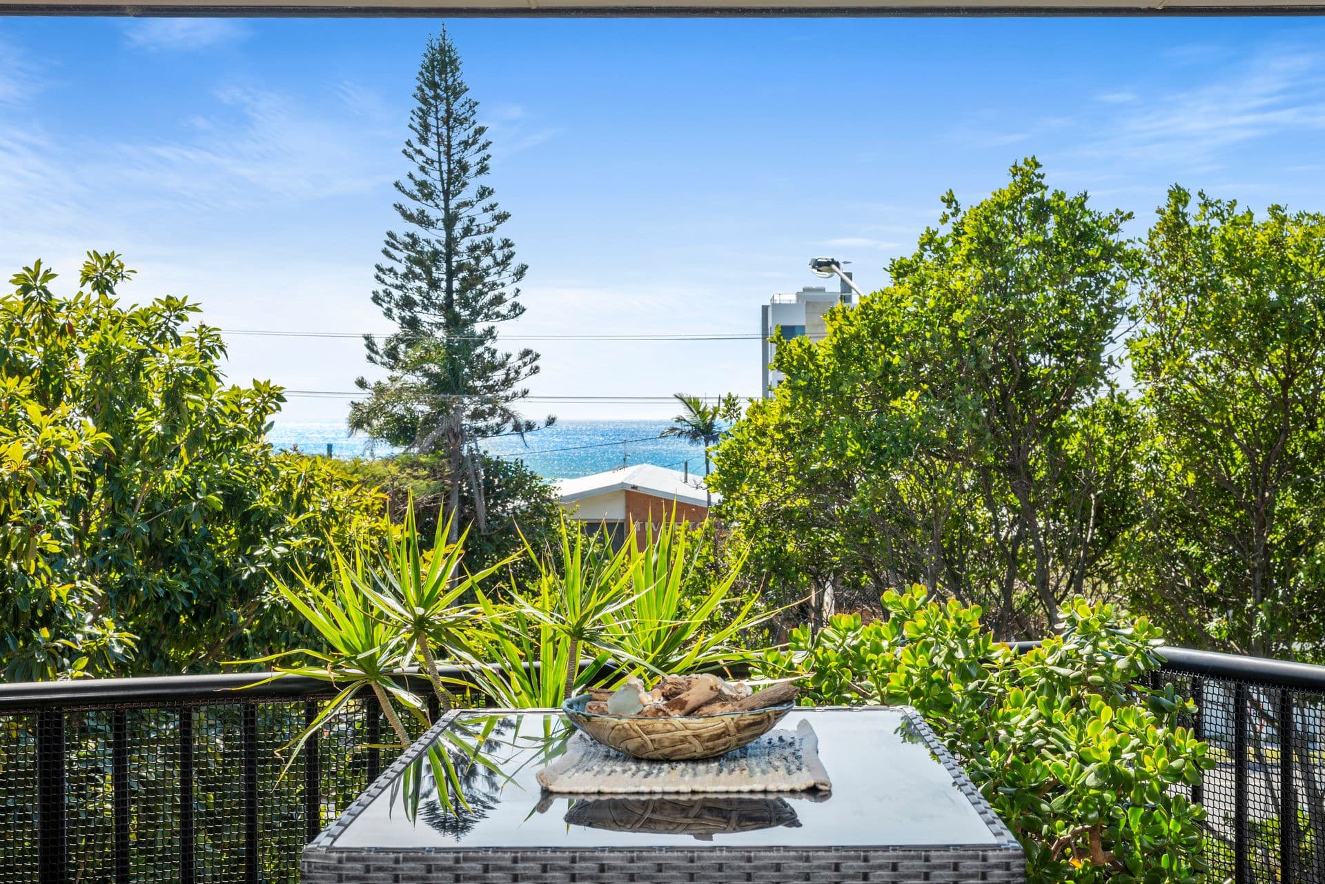 1266 Gold Coast Highway, Palm Beach QLD 4221, Palm Beach - Thumbnail 2