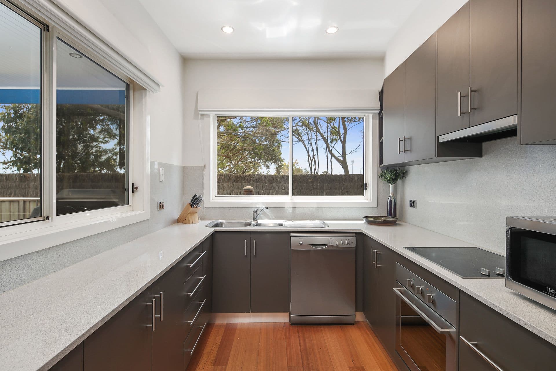 12 Grandview Grove, Cowes VIC 3922, Cowes - Thumbnail 3