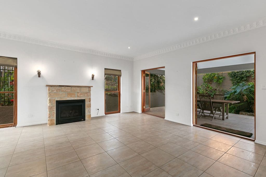 97 Crescent Road, Hamilton QLD 4007, Hamilton - Thumbnail 3