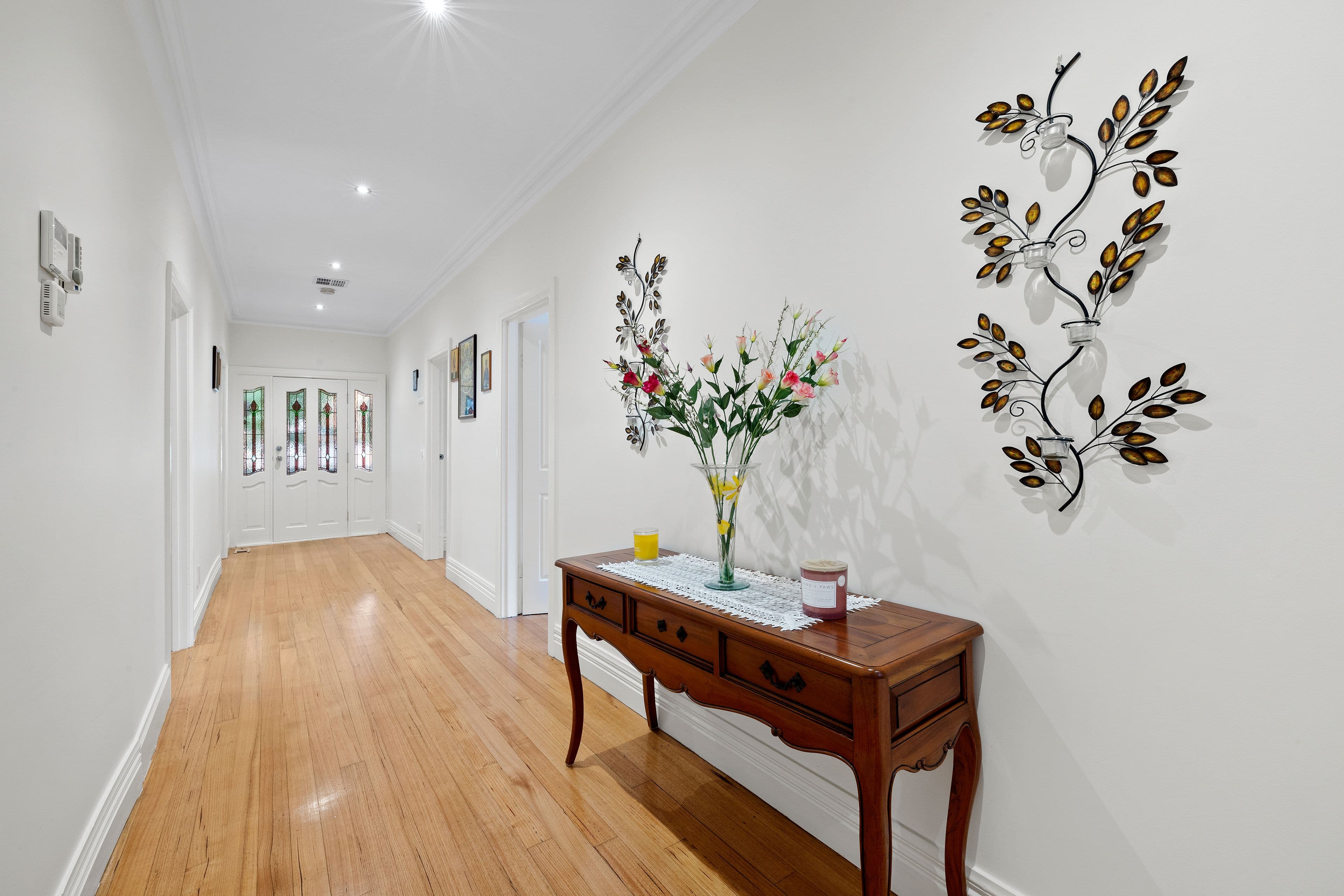 3 Paddington Road, Hughesdale VIC 3166, Hughesdale - Thumbnail 2