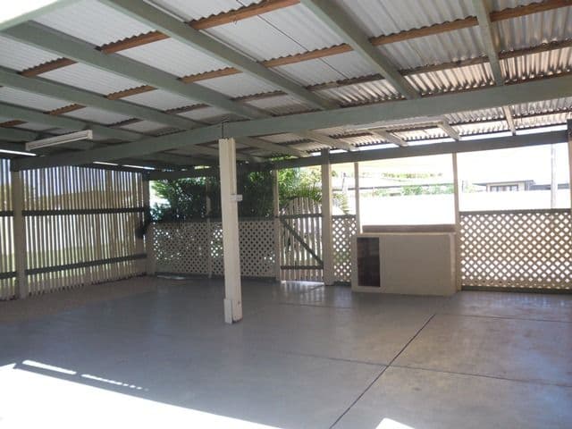 8 Mills Avenue, SOUTH CARNARVON WA 6701, South Carnarvon - Thumbnail 3