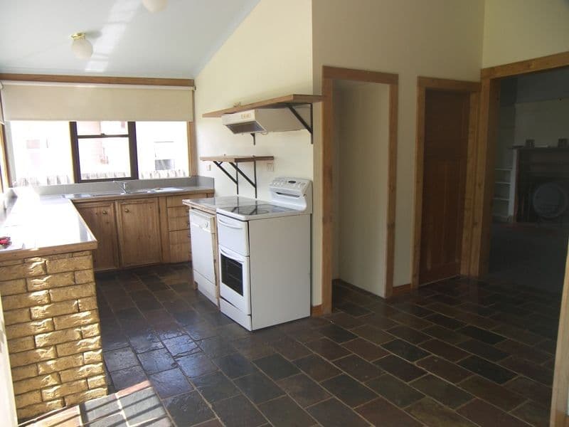14 Rosslyn Road, INVERMAY TAS 7248, Invermay - Thumbnail 3