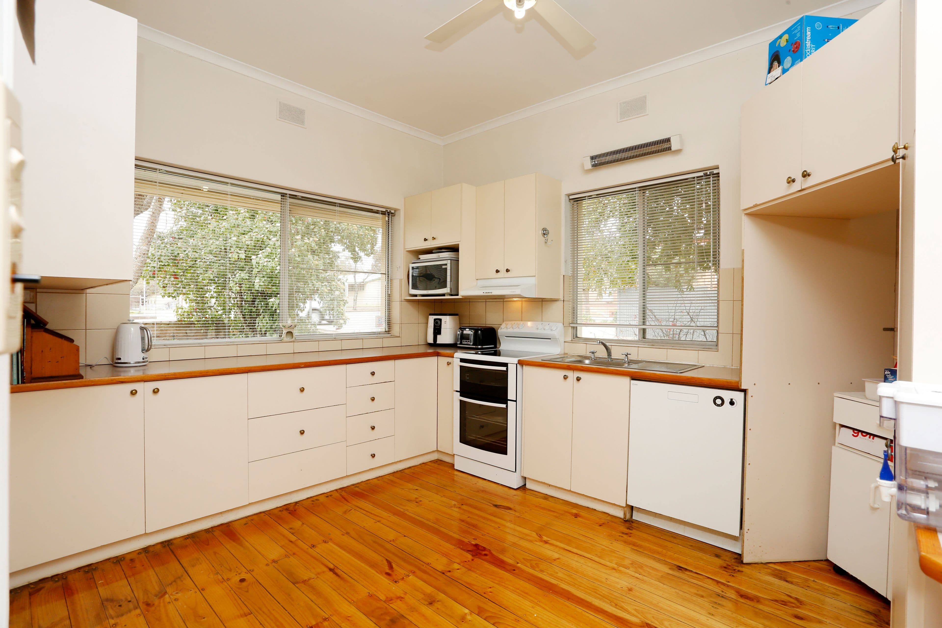 144 Main North Road, Clare SA 5453, Clare - Thumbnail 7