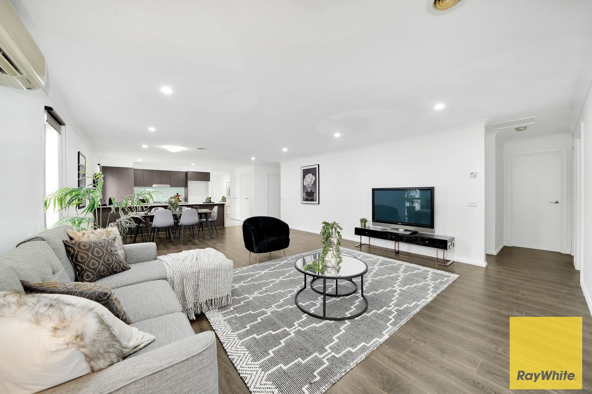 3 Mimosa Way, Burnside Heights VIC 3023, Burnside Heights - Thumbnail 2
