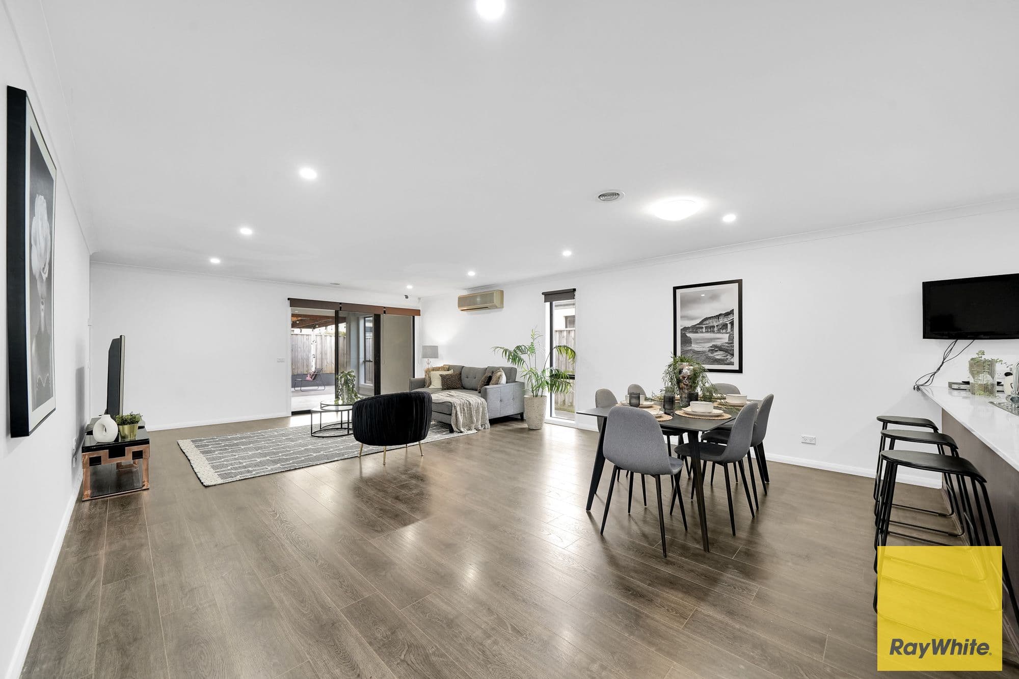 3 Mimosa Way, Burnside Heights VIC 3023, Burnside Heights - Thumbnail 3