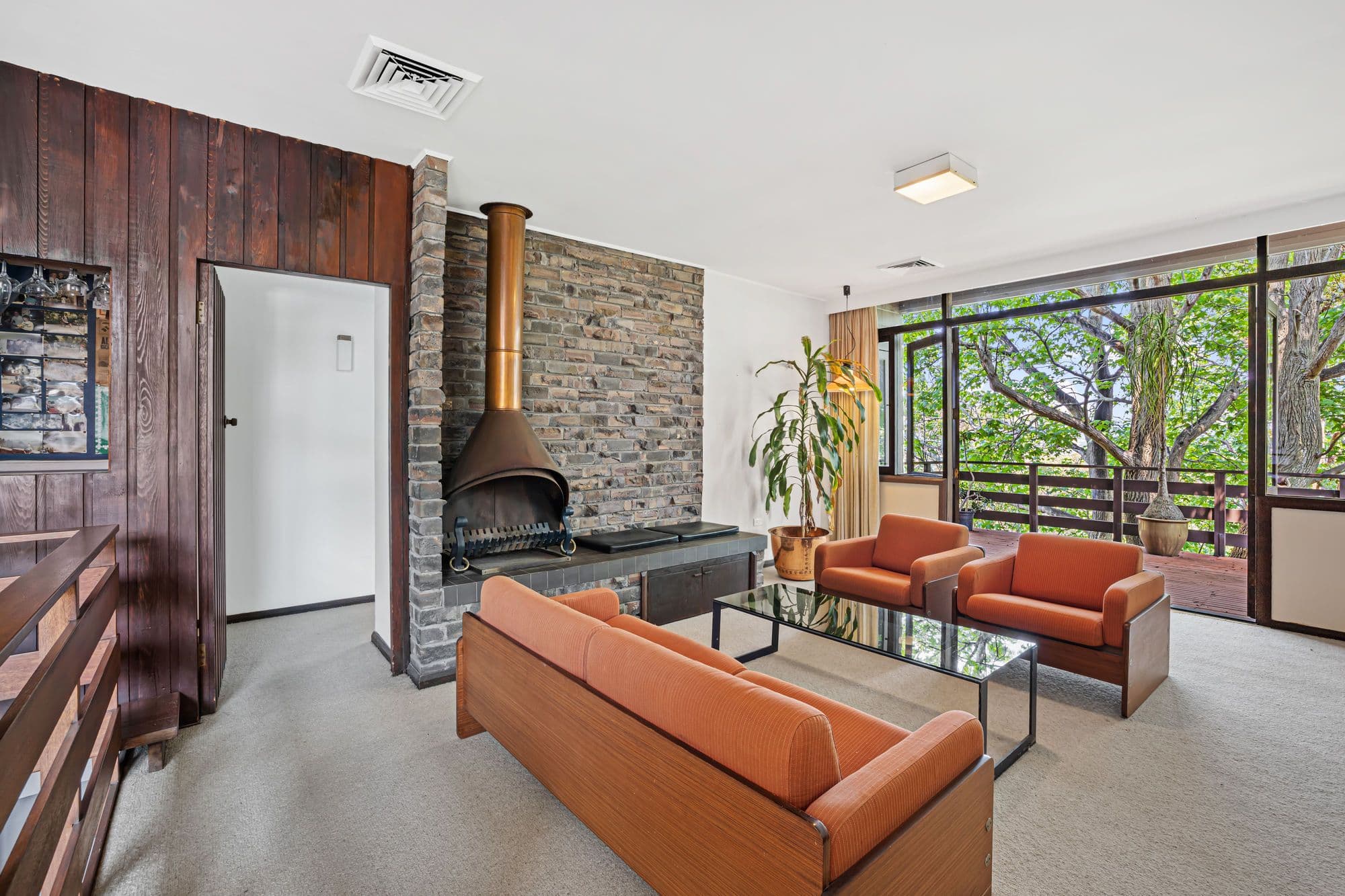 33 The Rampart, Castlecrag - Thumbnail 2