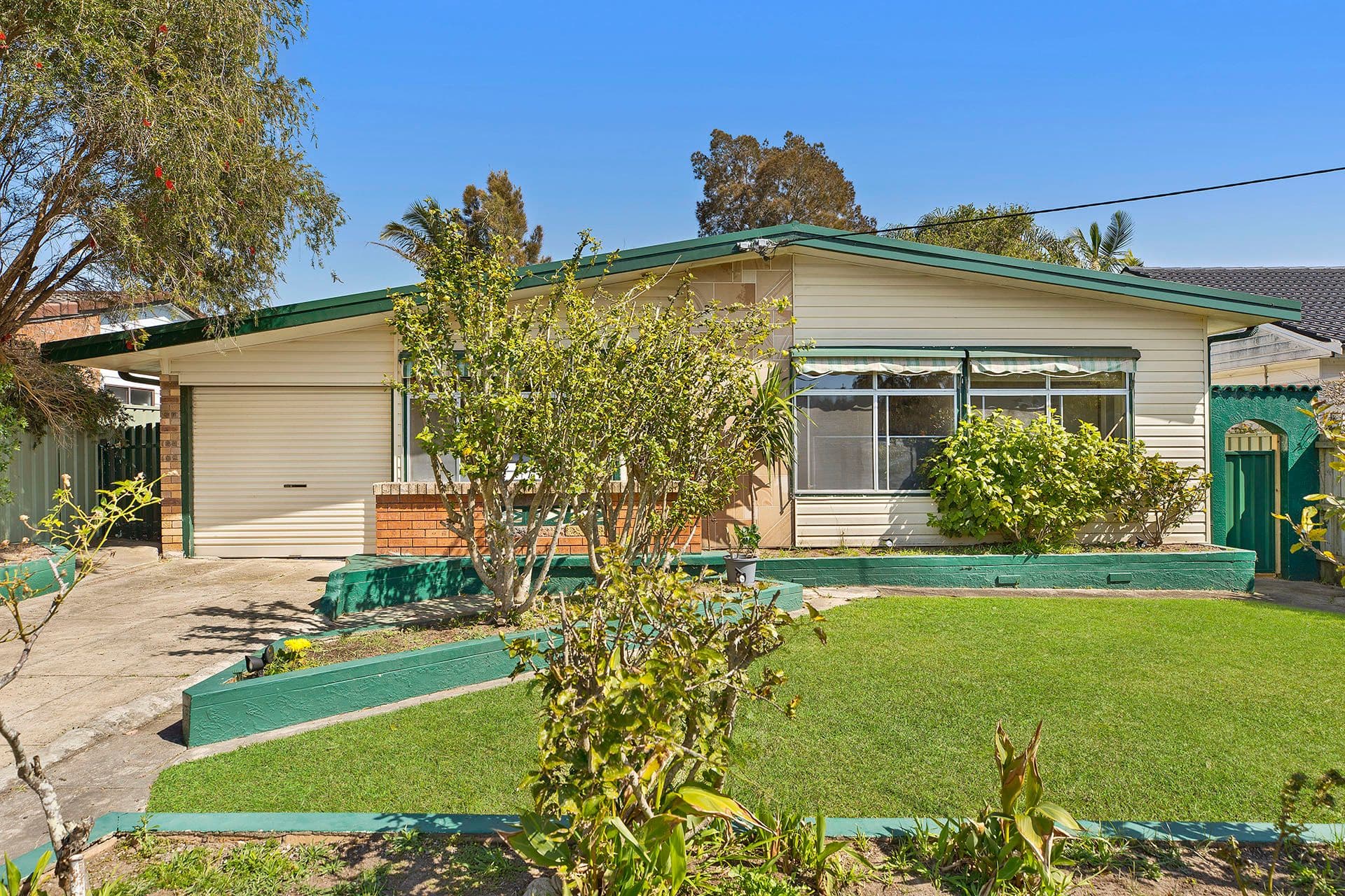 15 Papala Avenue, Bateau Bay NSW 2261, Bateau Bay - Image 1