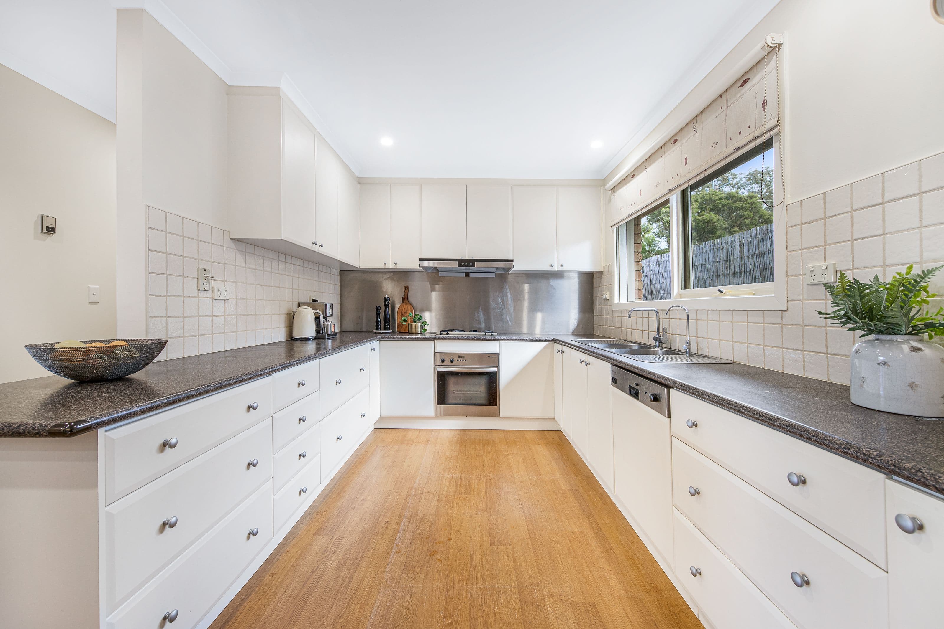 13 Great Western Drive, Vermont South VIC 3133, Vermont South - Thumbnail 5