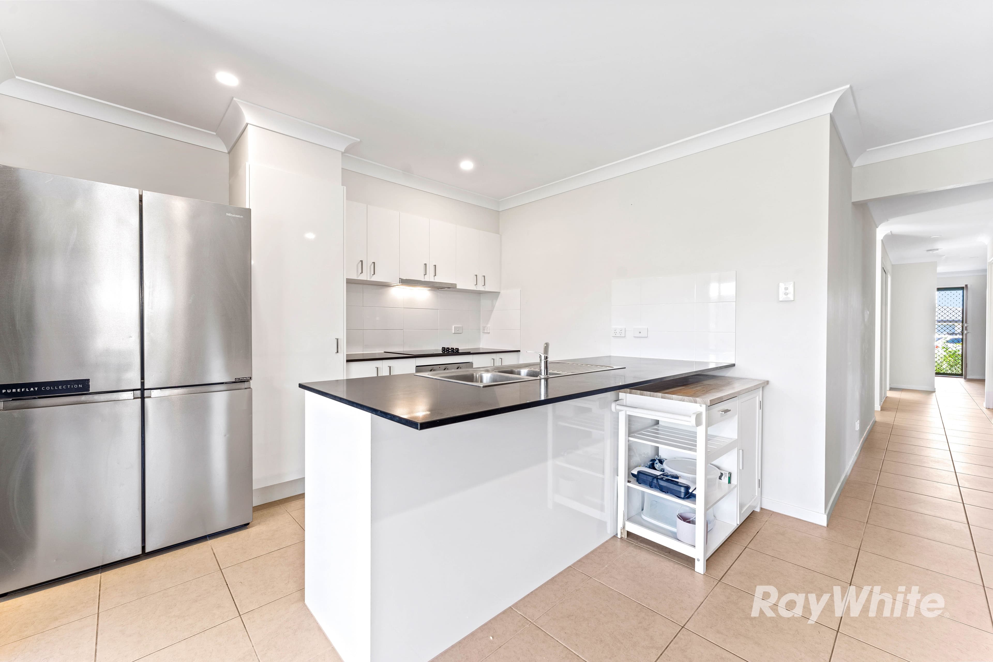 14 Idyllic Street, Park Ridge QLD 4125, Park Ridge - Thumbnail 3