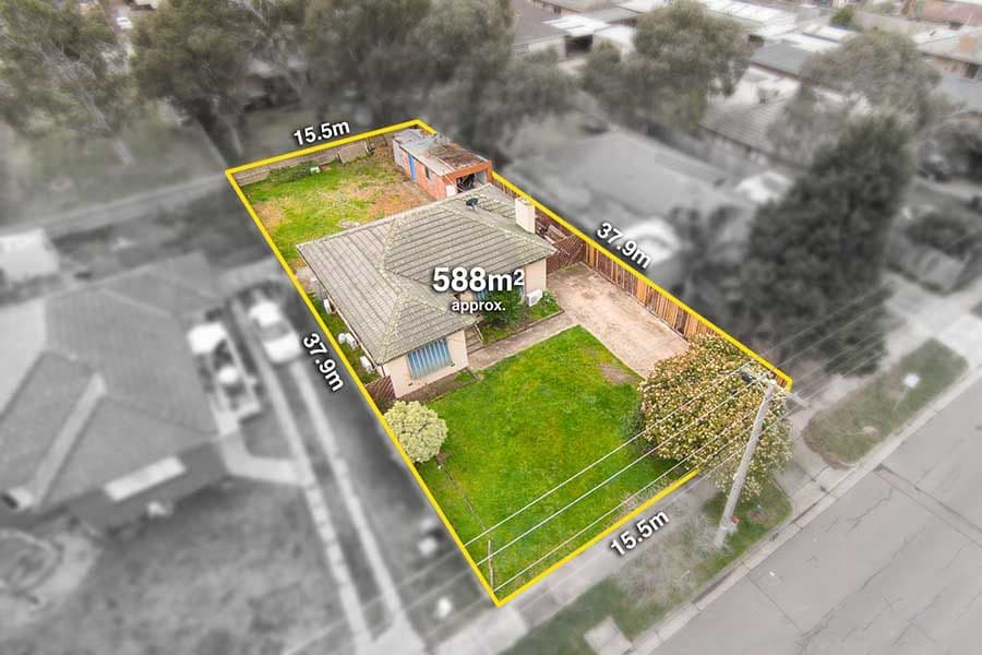 42 Dianne Avenue, Craigieburn VIC 3064, Craigieburn - Image 1