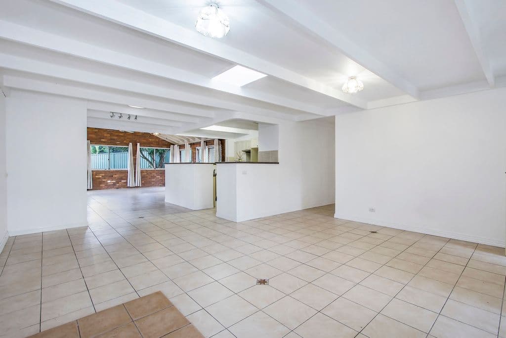 6 Crystal Street, Forresters Beach NSW 2260, Forresters Beach - Thumbnail 4