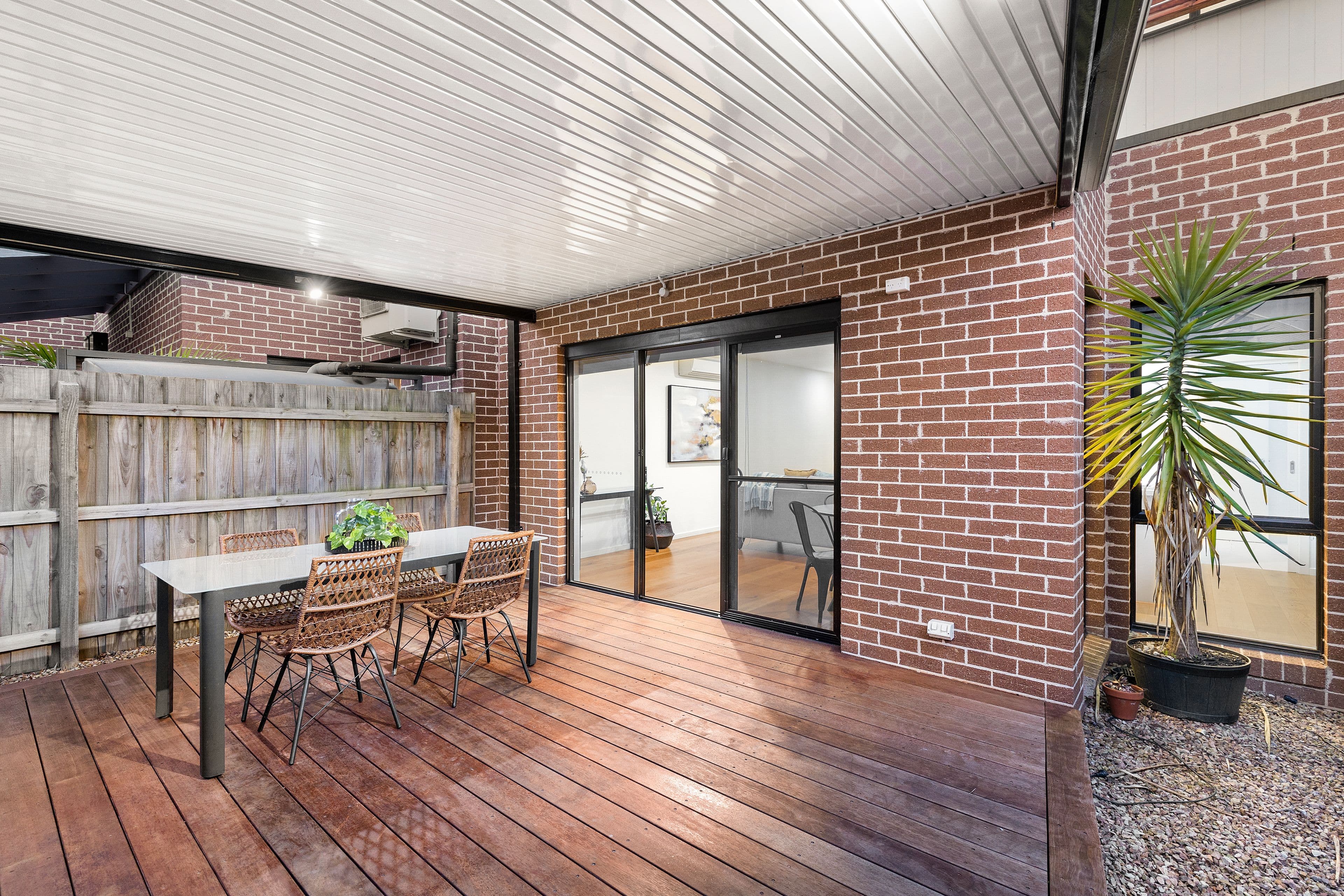 2 Lynn Drive, Ferntree Gully VIC 3156, Ferntree Gully - Thumbnail 3