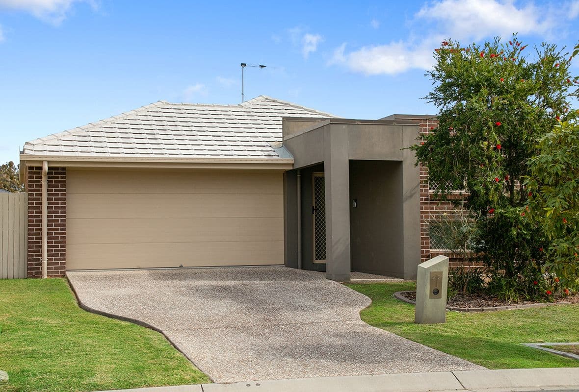 35 Finnegan Circuit, Oxley QLD 4075, Oxley - Image 1